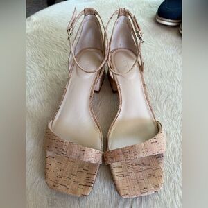 Women’s J. McLaughlin Cork Matilda Sandals Block Heel Like New Size 9